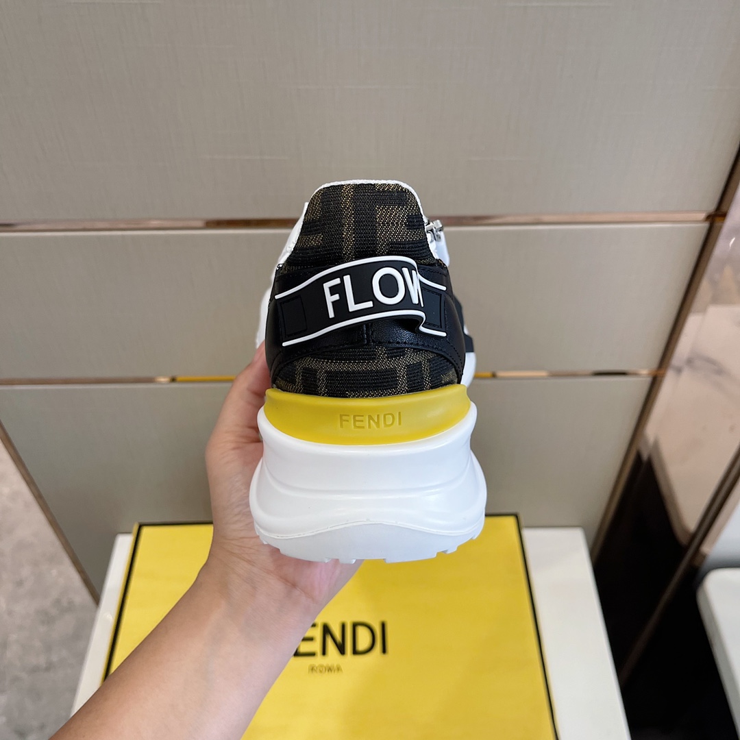 Low-Top-Sneaker „Flow“ aus weißem Leder von Fendi - EUR FASHION