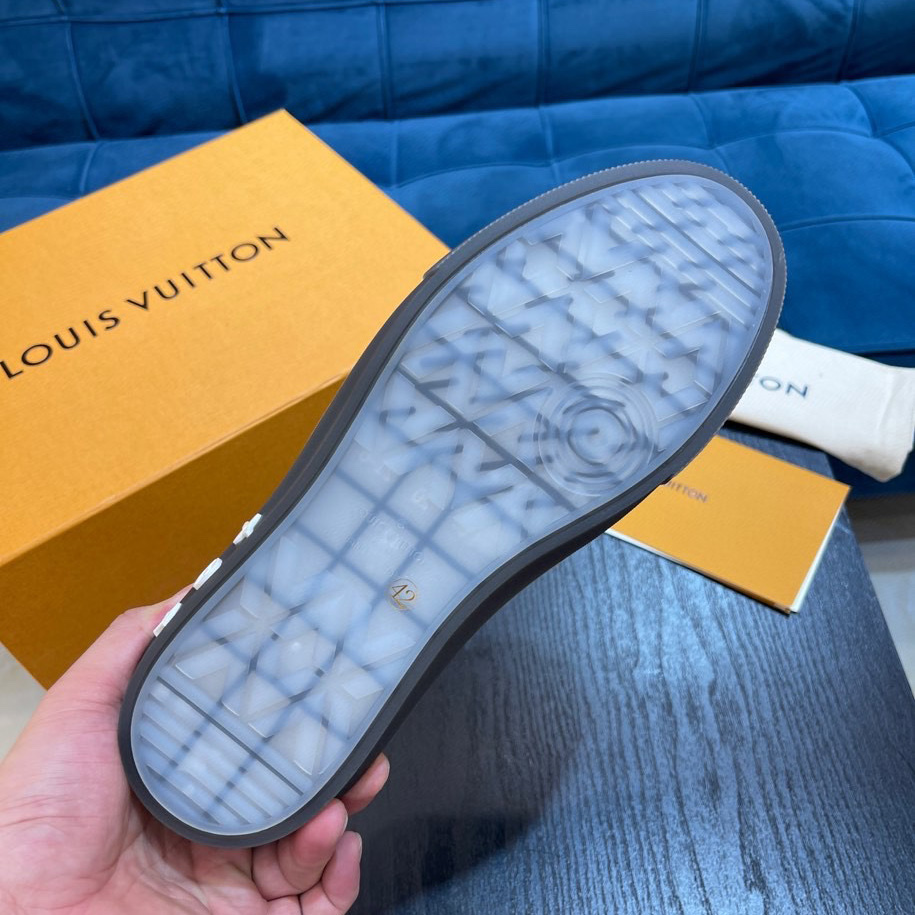 Louis Vuitton LV Ollie Sneaker 1A9YTQ - EUR FASHION