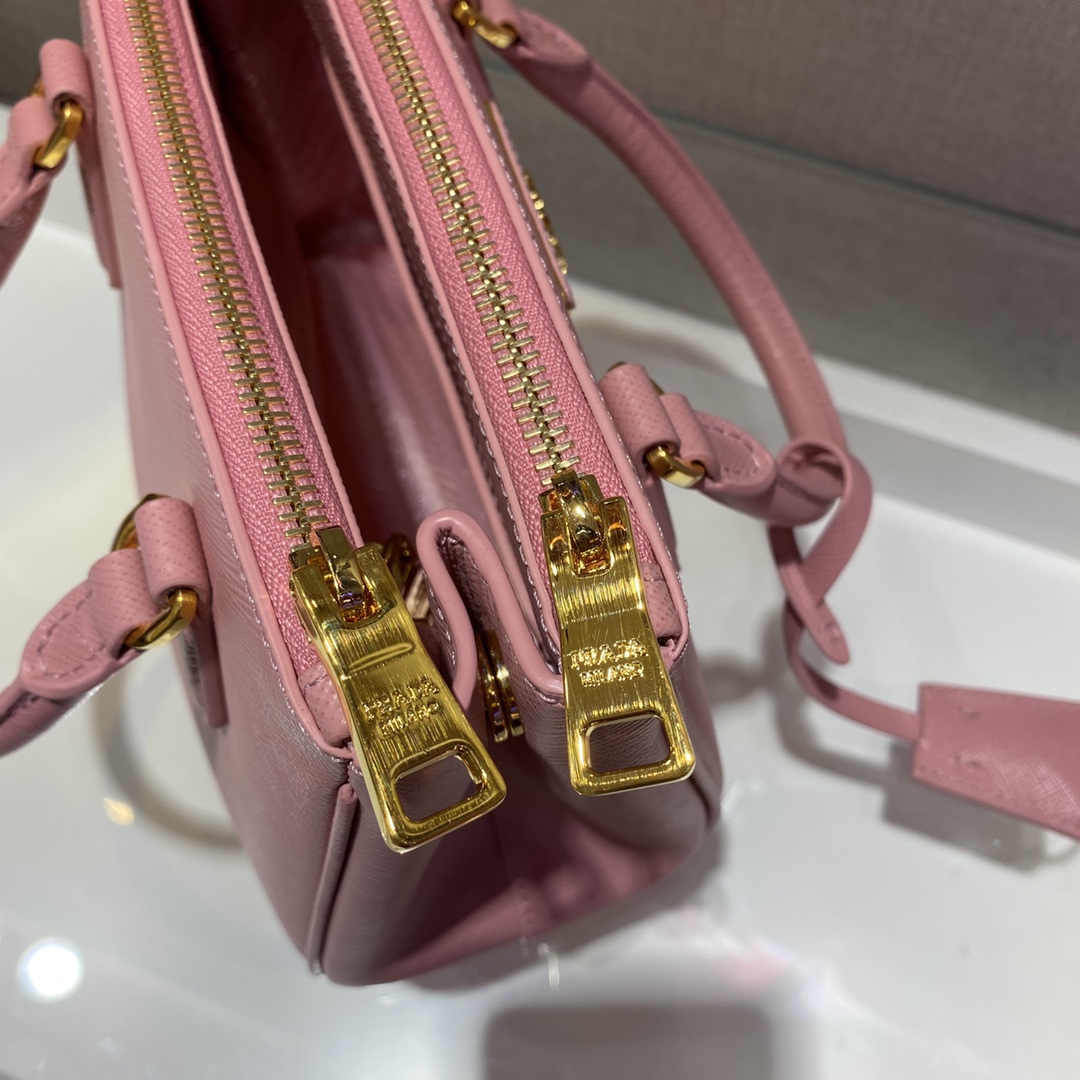 Prada Galleria Mikrotasche aus Saffiano-Leder (20–14,5–9,5 cm) 1BA906 - EUR FASHION