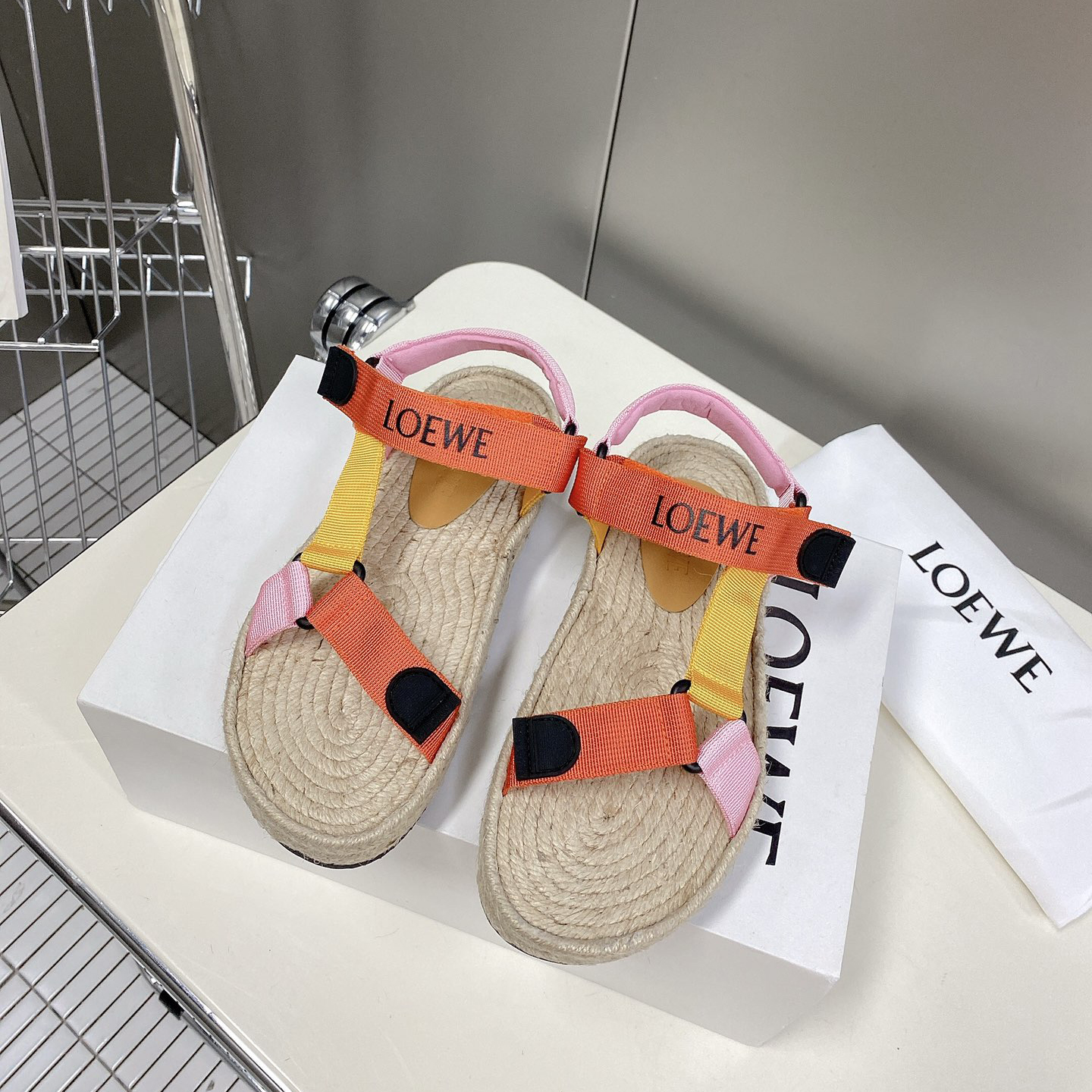 Loewe Riemchen-Espadrille aus Nylon - EUR FASHION
