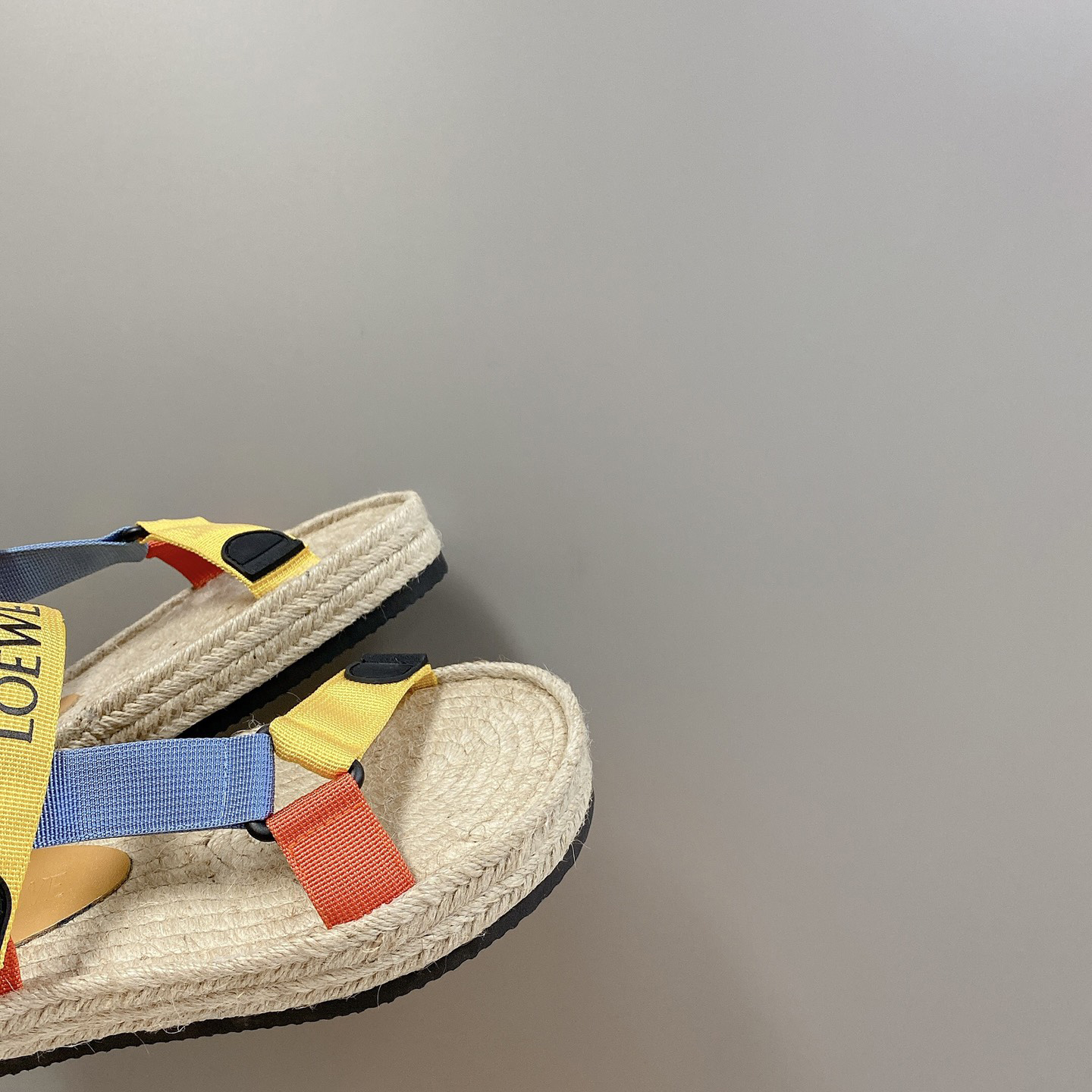 Loewe Riemchen-Espadrille aus Nylon - EUR FASHION