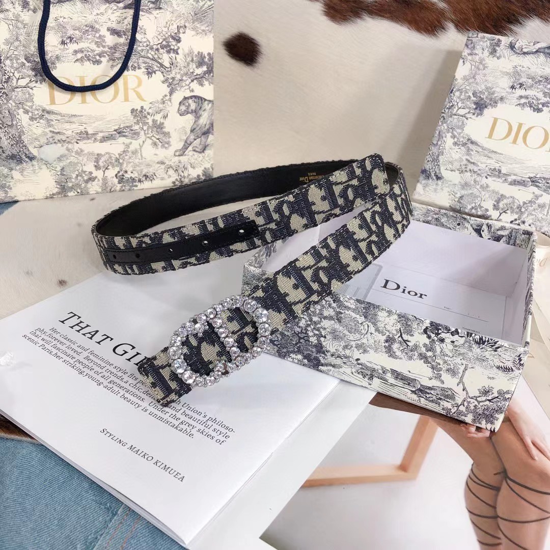 Dior-Ledergürtel mit „CD“-Schnalle - EUR FASHION