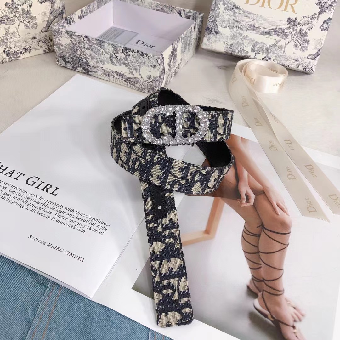 Dior-Ledergürtel mit „CD“-Schnalle - EUR FASHION