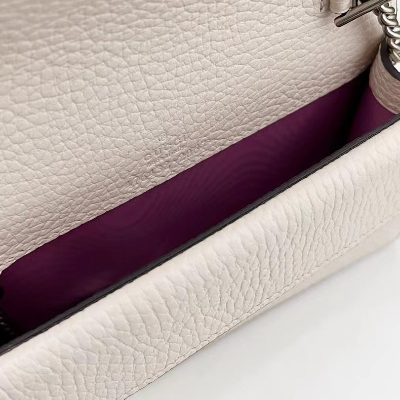 Gucci Dionysus Supermini Umhängetasche aus elfenbeinfarbenem Leder (16,5–10–4,5 cm) - EUR FASHION