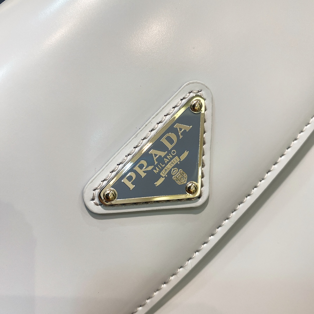 Prada Cleo Umhängetasche aus gebürstetem Leder in Grau (24-19-6 cm) 1BD303 - EUR FASHION