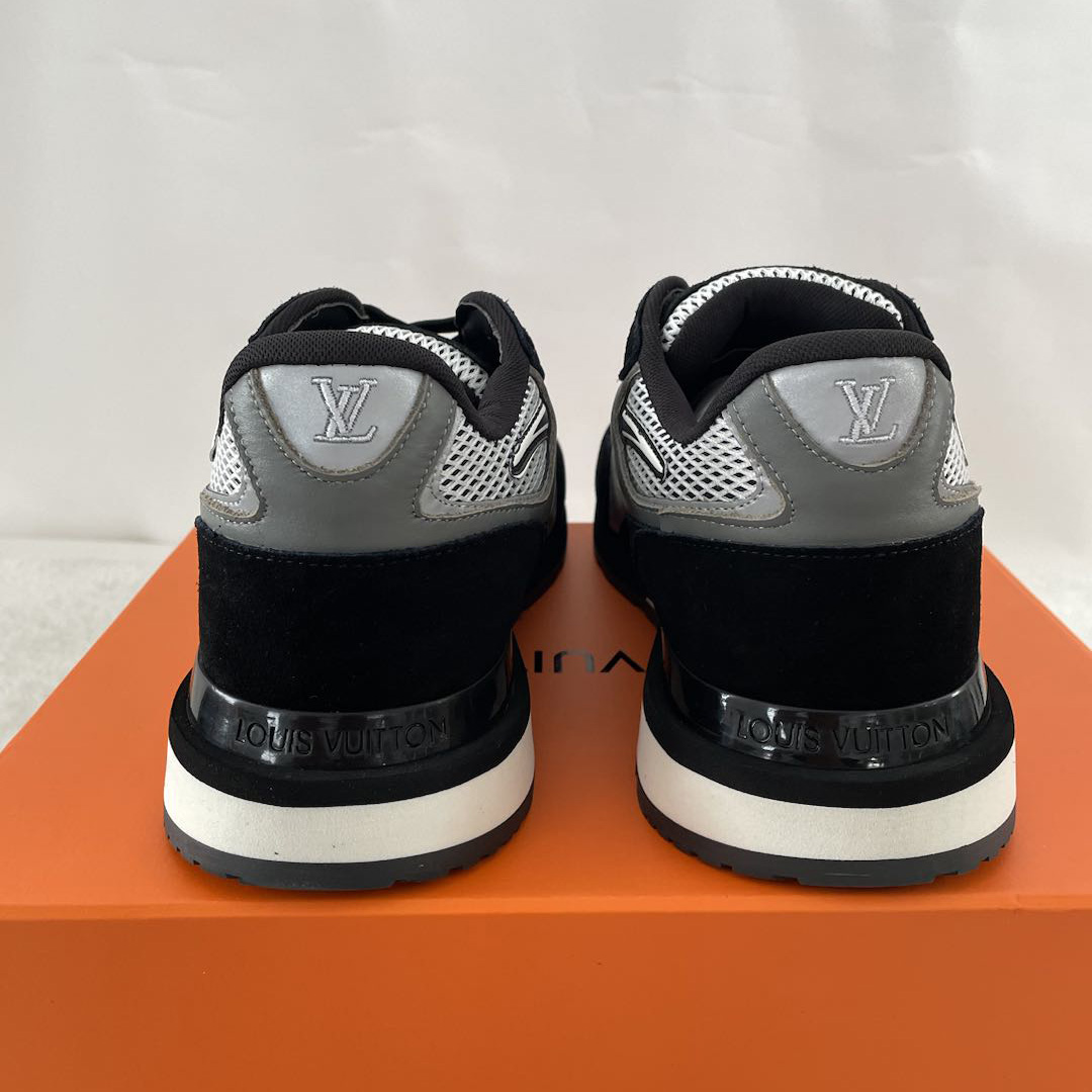 Louis Vuitton Run Away Sneaker (nach britischer Größe) 1A9J1C - EUR FASHION