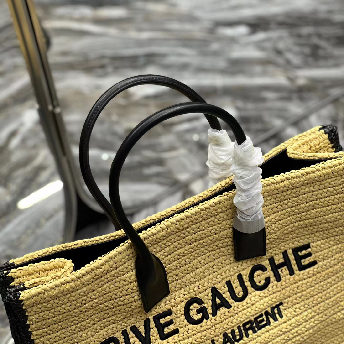 Saint Laurent Rive Gauche Tragetasche aus Bast und Leder (48–36–16 cm) - EUR FASHION
