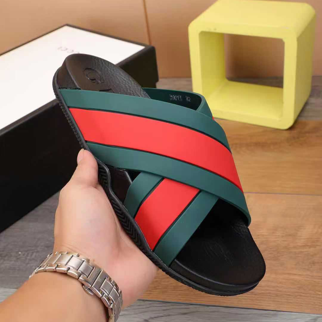 Gucci Slide-Sandalen mit Web - EUR FASHION
