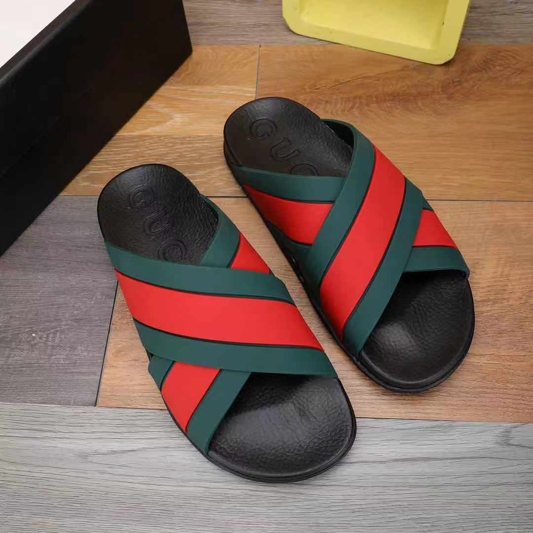 Gucci Slide-Sandalen mit Web - EUR FASHION