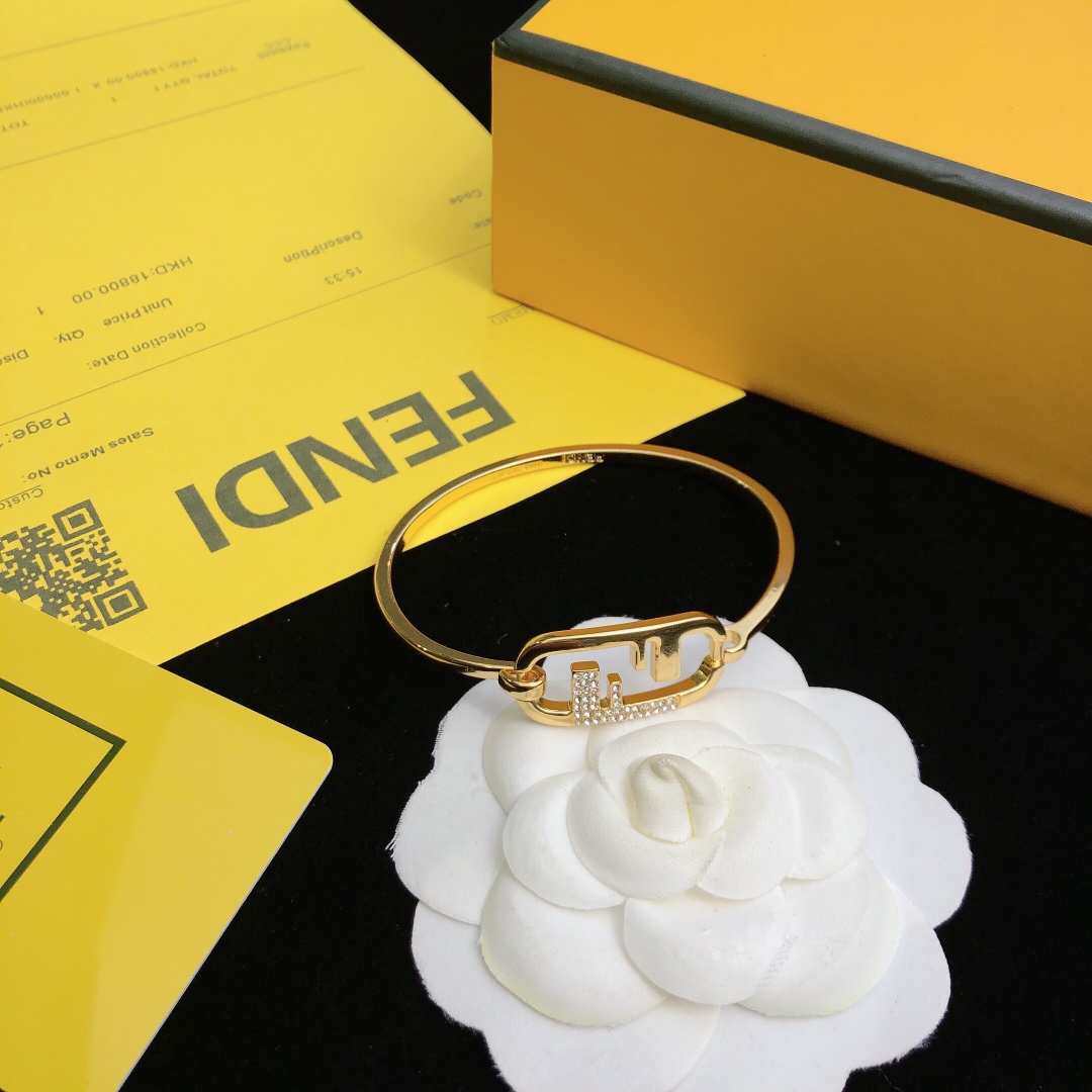 Fendi O’Lock Armband - EUR FASHION