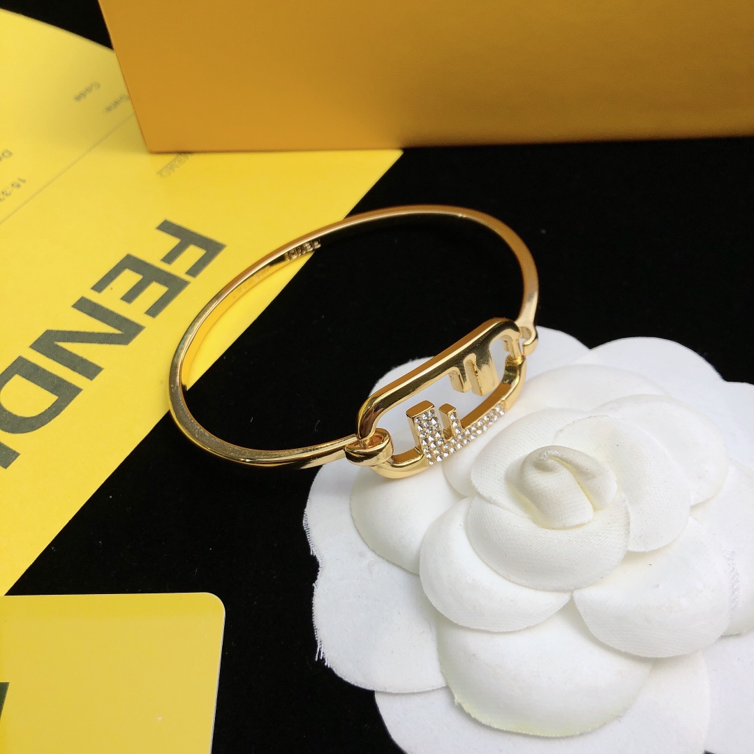 Fendi O’Lock Armband - EUR FASHION