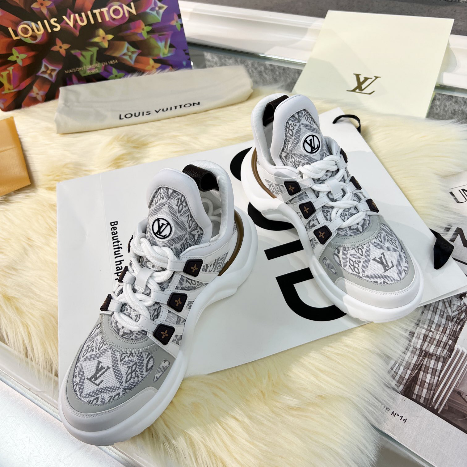 Louis Vuitton LV Archlight Sneaker 1AAIX3 - EUR FASHION