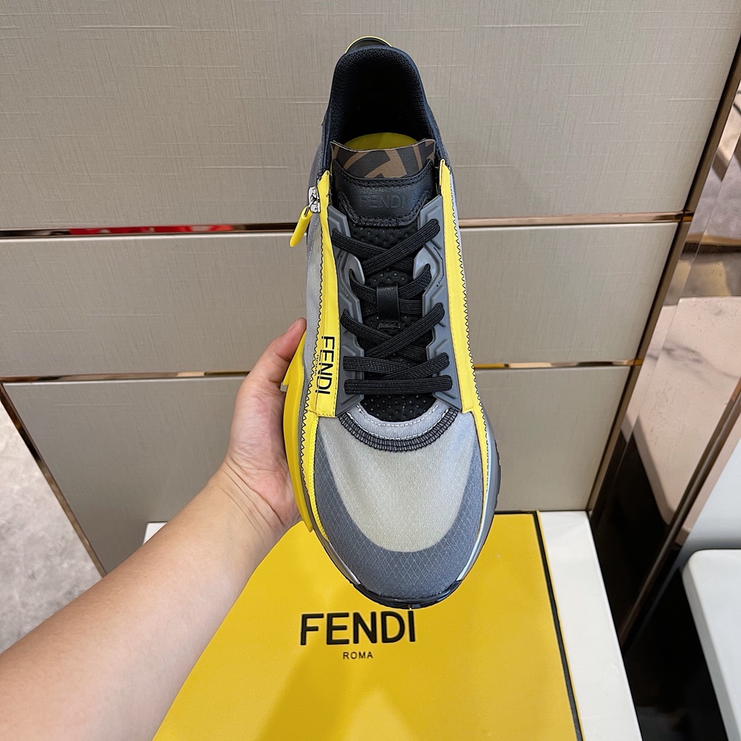 Low-Top-Sneaker „Flow“ aus grauem Nylon von Fendi - EUR FASHION