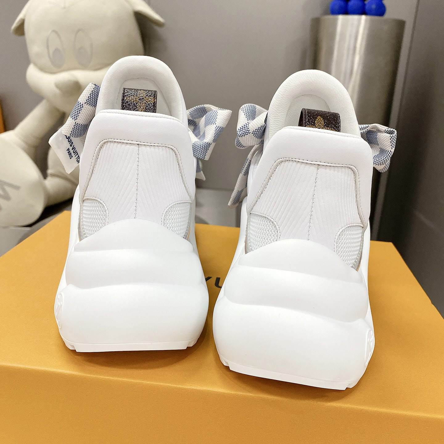 Louis Vuitton LV Archlight Sneaker - EUR FASHION