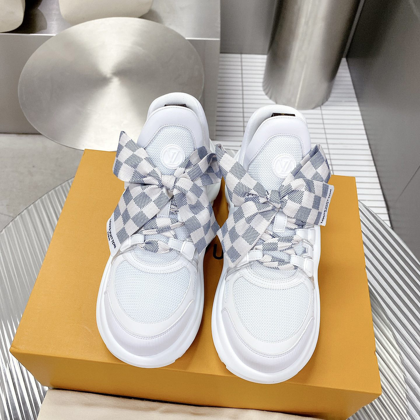 Louis Vuitton LV Archlight Sneaker - EUR FASHION