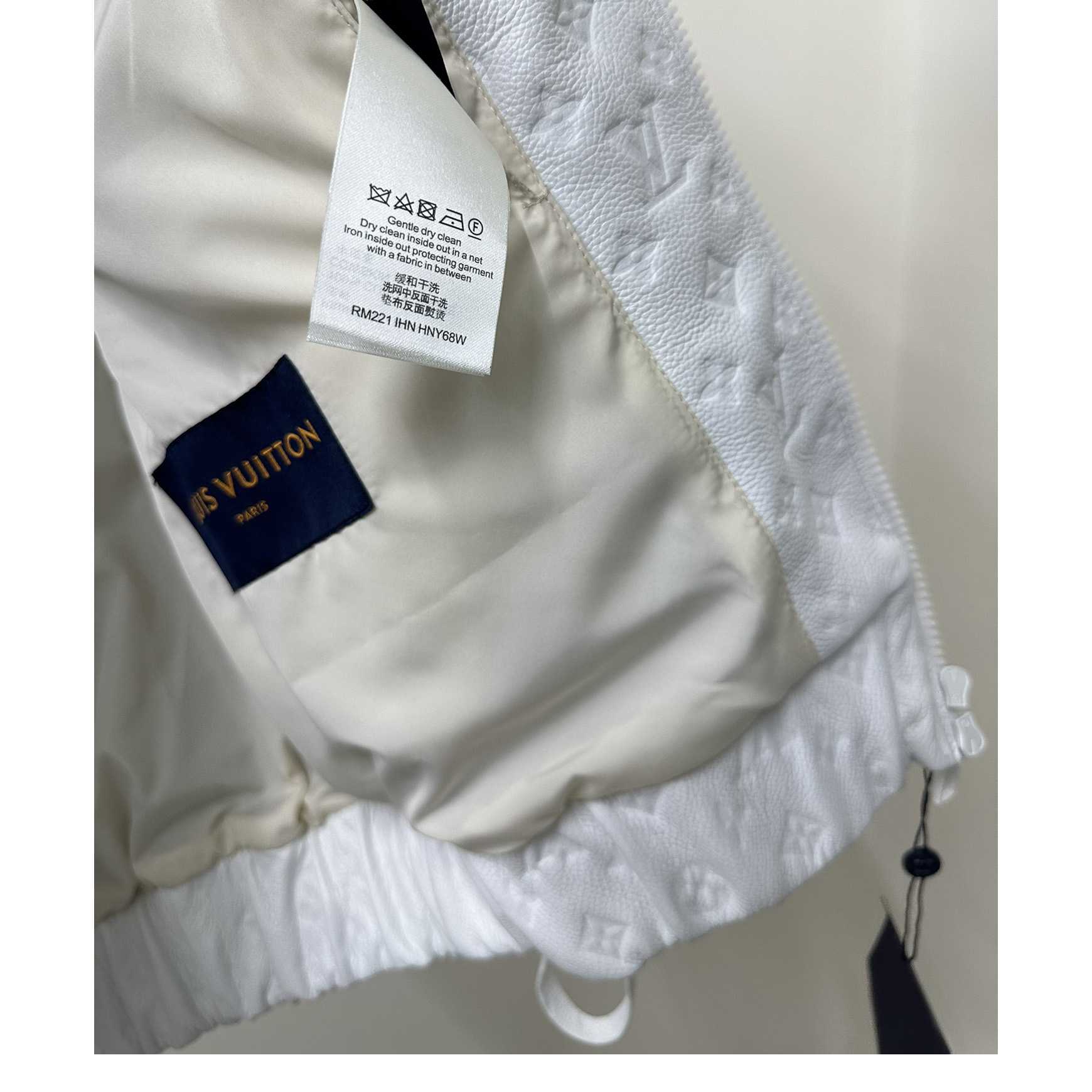 Schwarze Lederweste mit Monogramm von Louis Vuitton - EUR FASHION