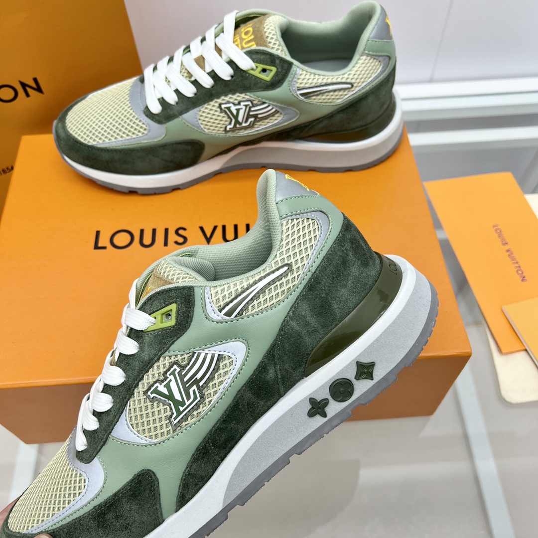 Louis Vuitton Run Away Sneaker (in britischer Größe) - EUR FASHION