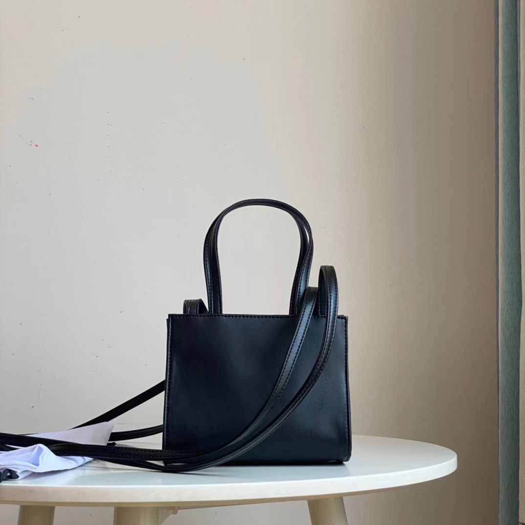 Kleine schwarze Einkaufstasche von Dolce & Gabbana (17-14-8) - EUR FASHION