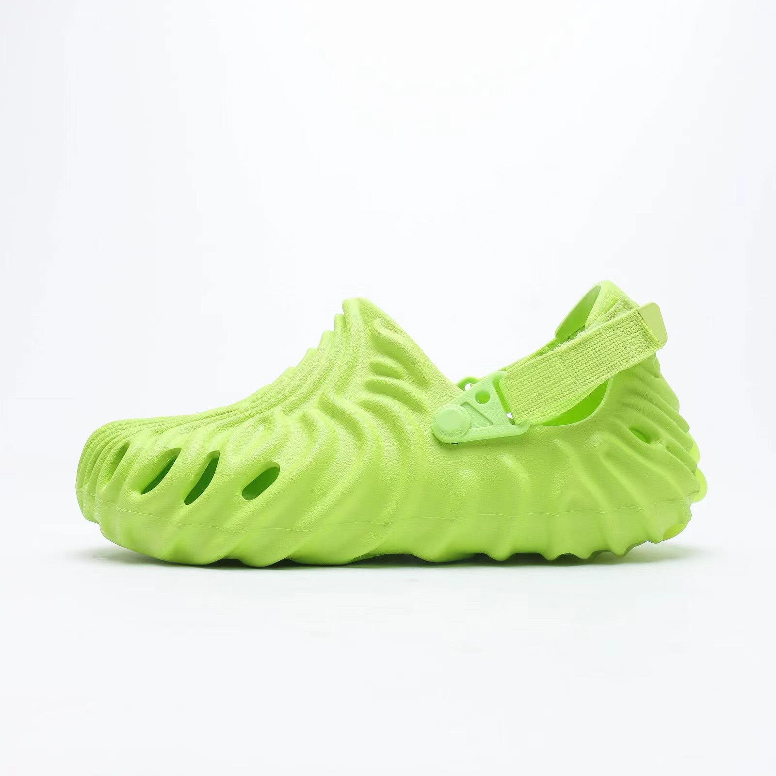 Salehe Bembury × CrocsPollex Clog „Cucumber“ - EUR FASHION