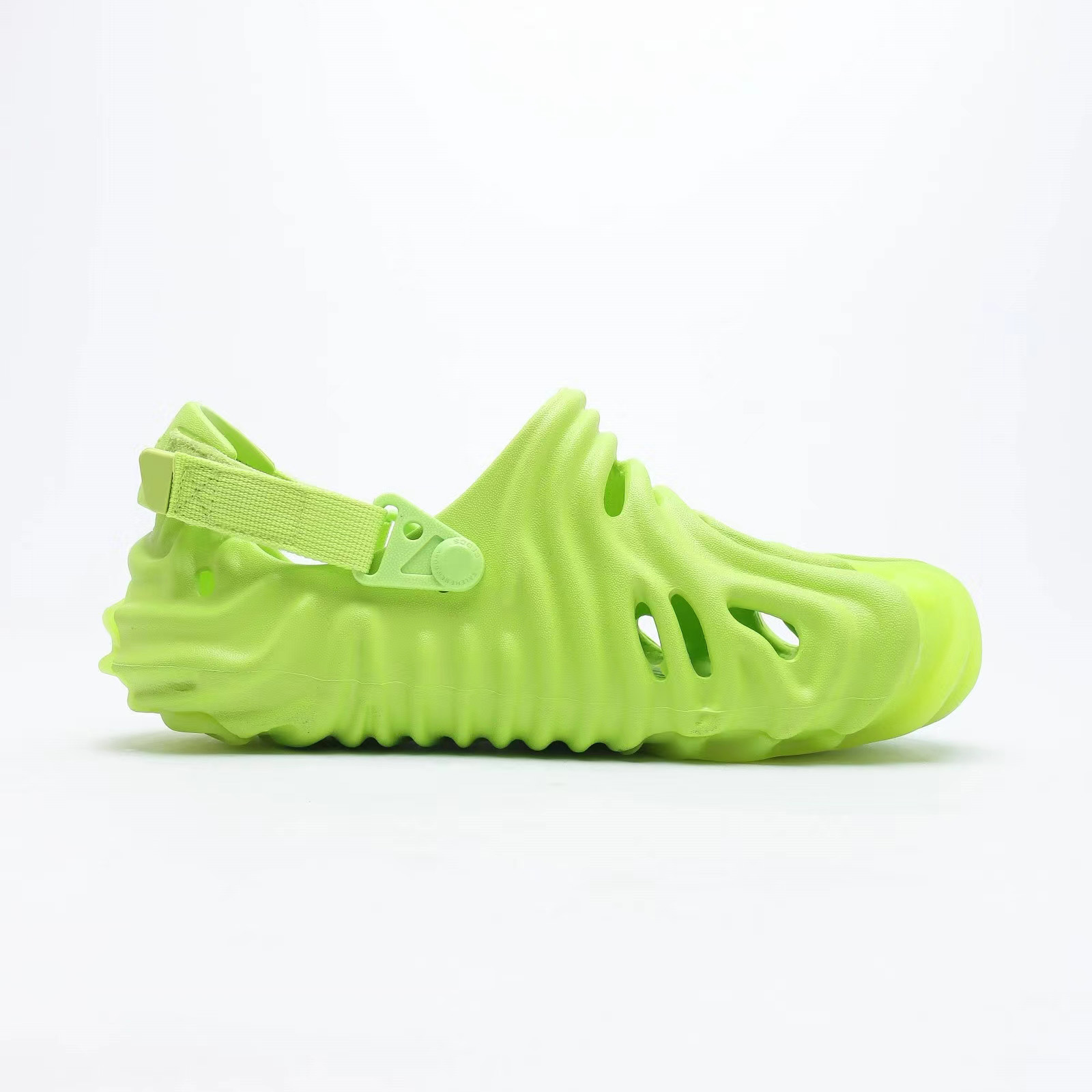 Salehe Bembury × CrocsPollex Clog „Cucumber“ - EUR FASHION