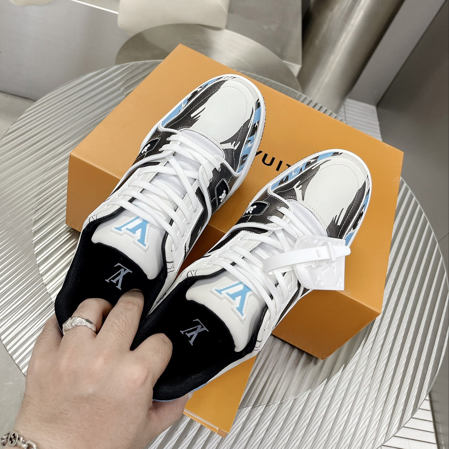 Louis Vuitton LV Trainer Sneaker 1AA375 - EUR FASHION