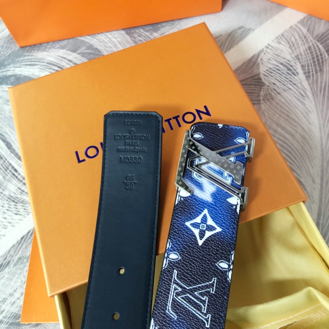 Louis Vuitton LV Initialen Mng Bandana 40MM Wendegürtel M0530T - EUR FASHION
