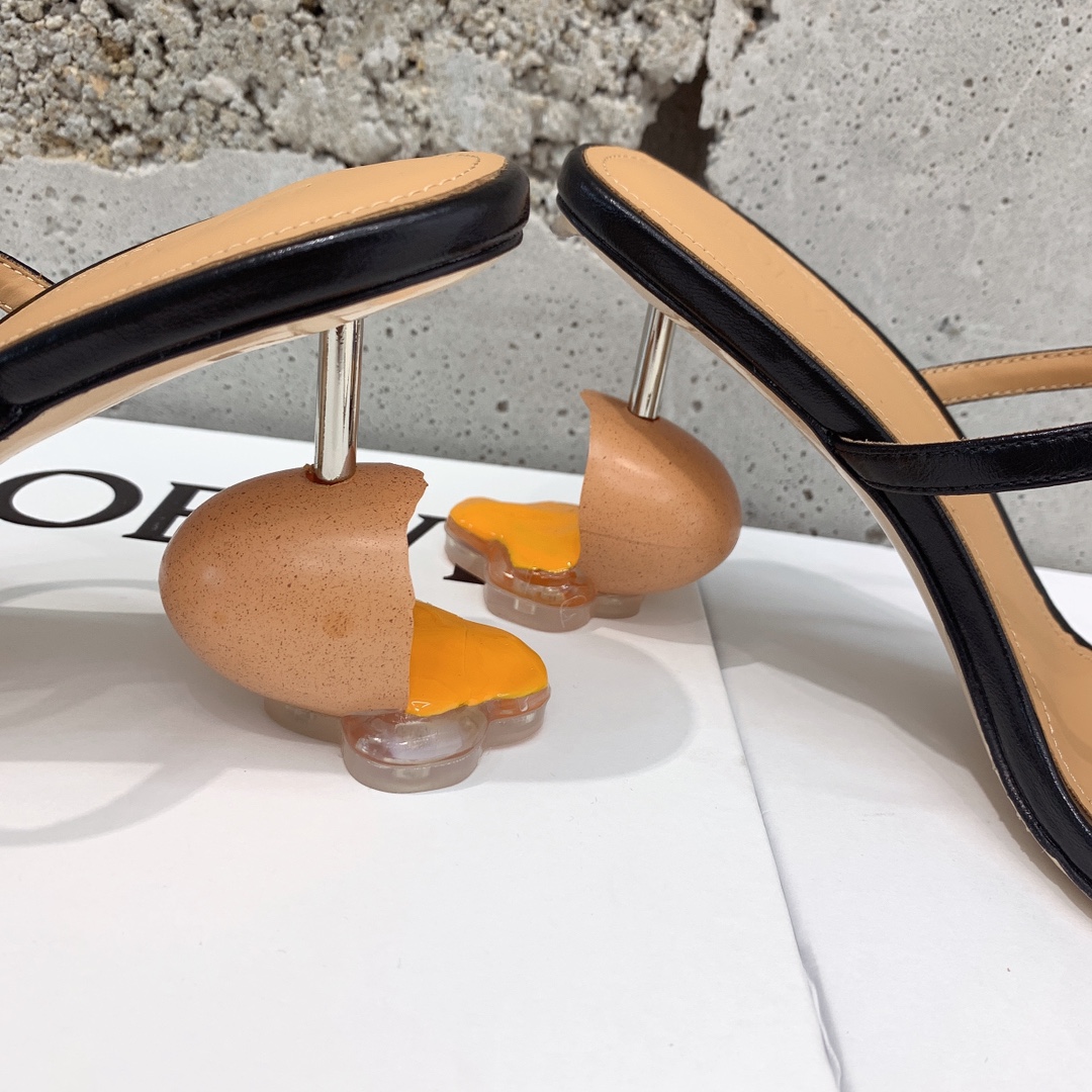 Loewe Broken Egg Sandale aus Ziegenleder - EUR FASHION