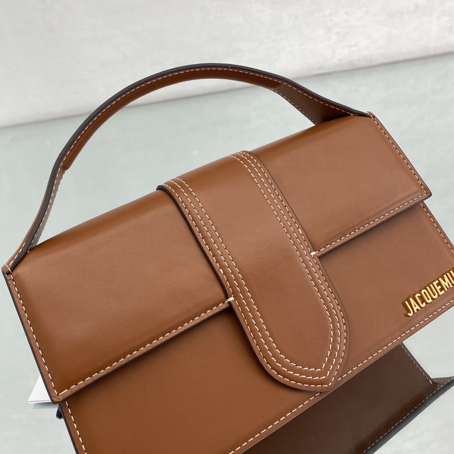 Jacquemus Le Grand Bambino Umhängetasche mit Klappe (24-13-7CM) - EUR FASHION