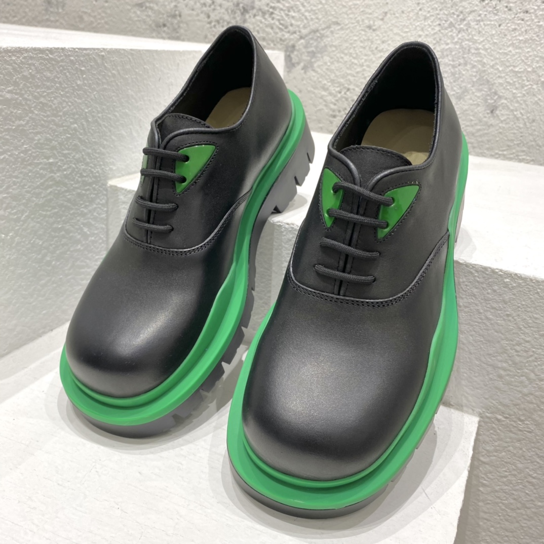 Bottega Veneta Schnürschuhe aus pflanzlich gegerbtem Leder - EUR FASHION