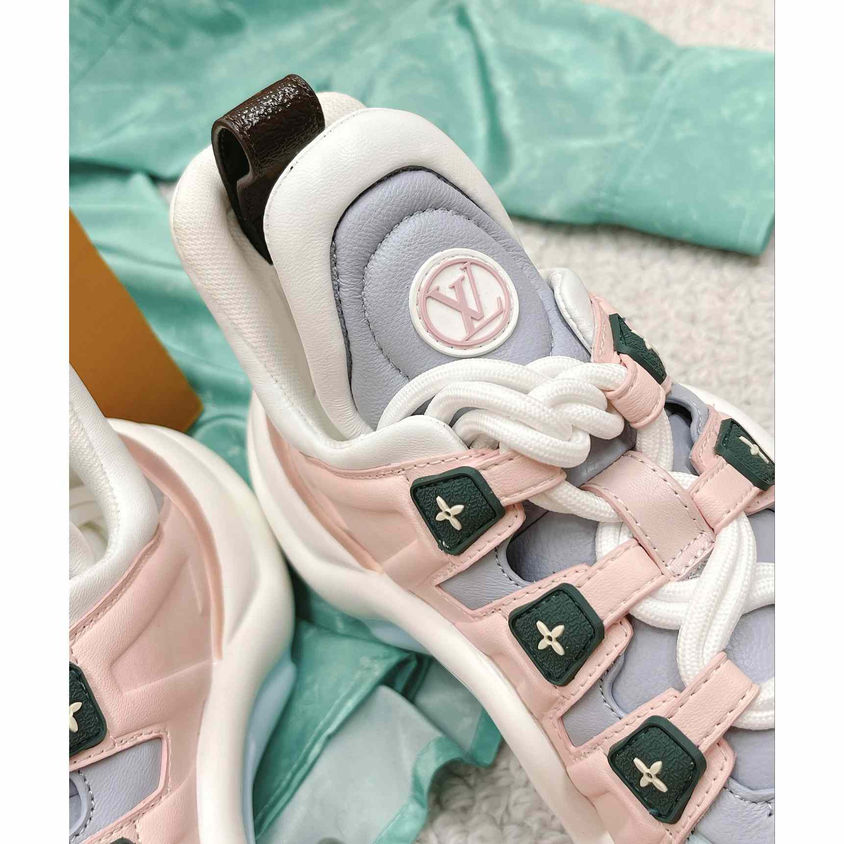 Louis Vuitton LV Archlight Sneaker - EUR FASHION