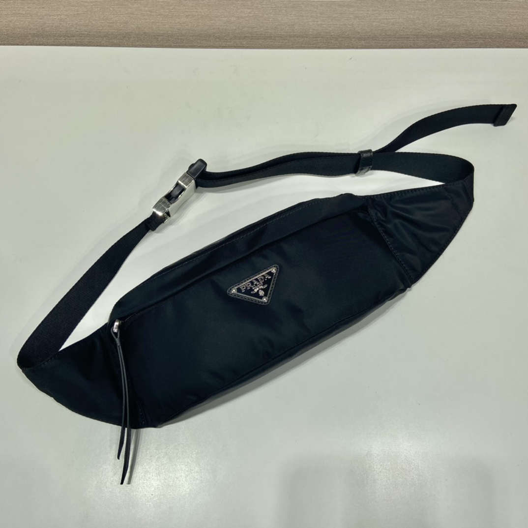 Prada Re-Nylon-Gürteltasche (26-12-7 cm) - EUR FASHION