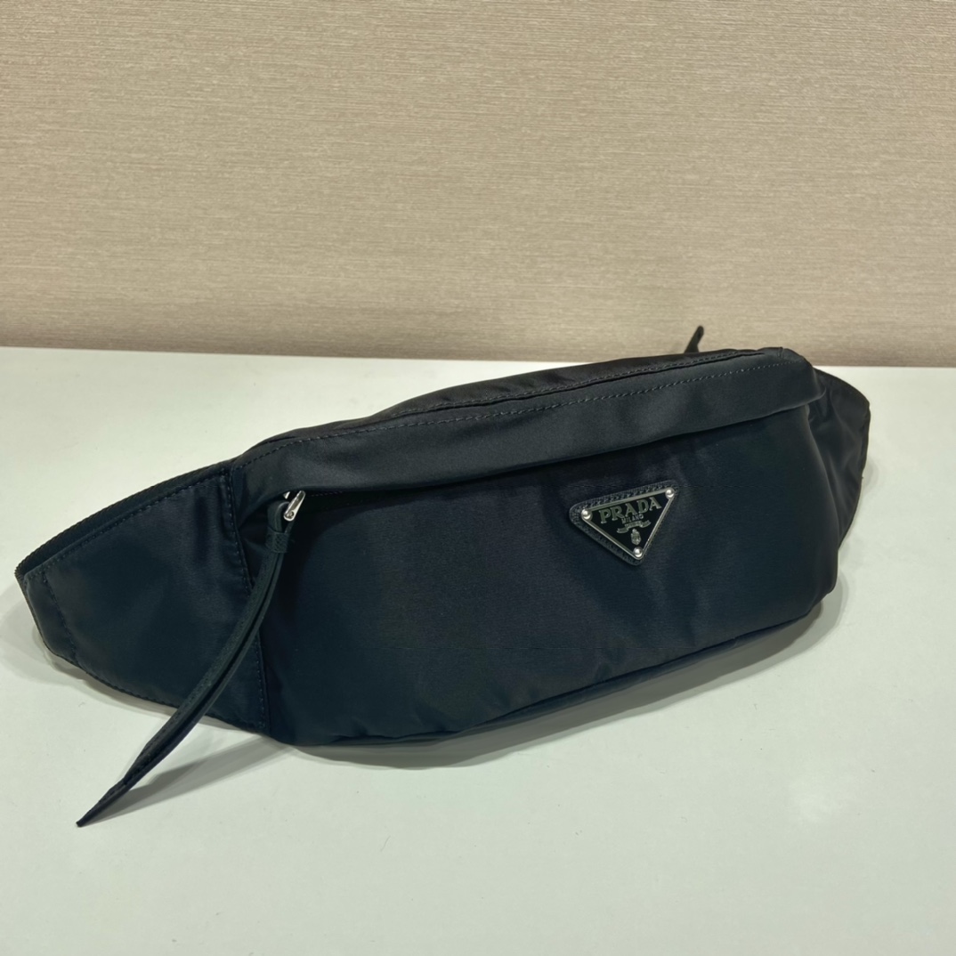 Prada Re-Nylon-Gürteltasche (26-12-7 cm) - EUR FASHION