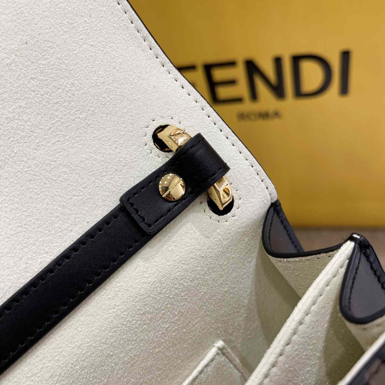 Fendi Kan U Kleine Minitasche aus braunem Leder - EUR FASHION