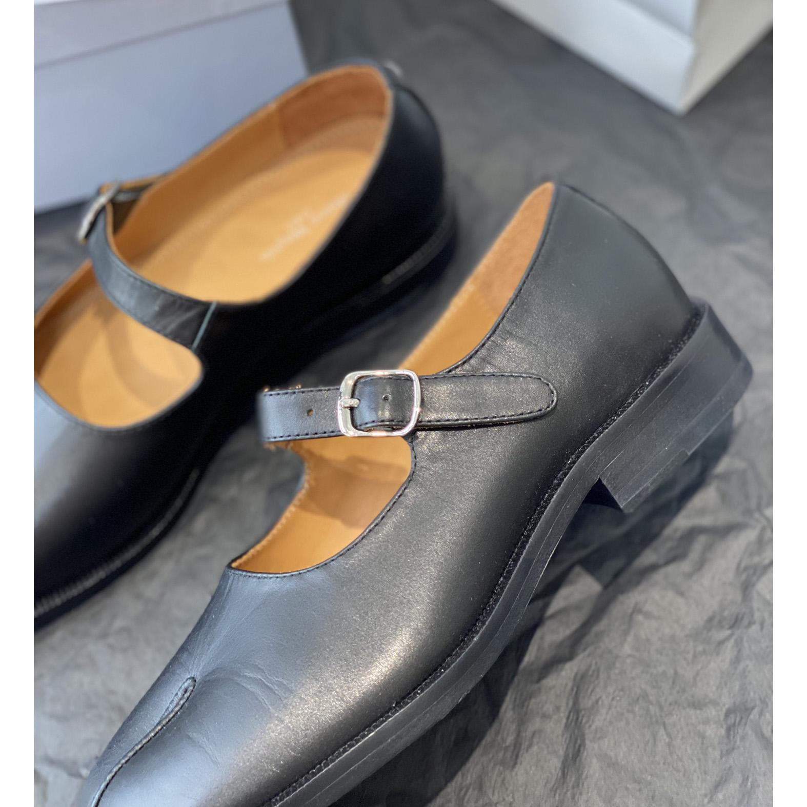 Maison Margiela Tabi Mary Jane-Schuhe aus Leder - EUR FASHION