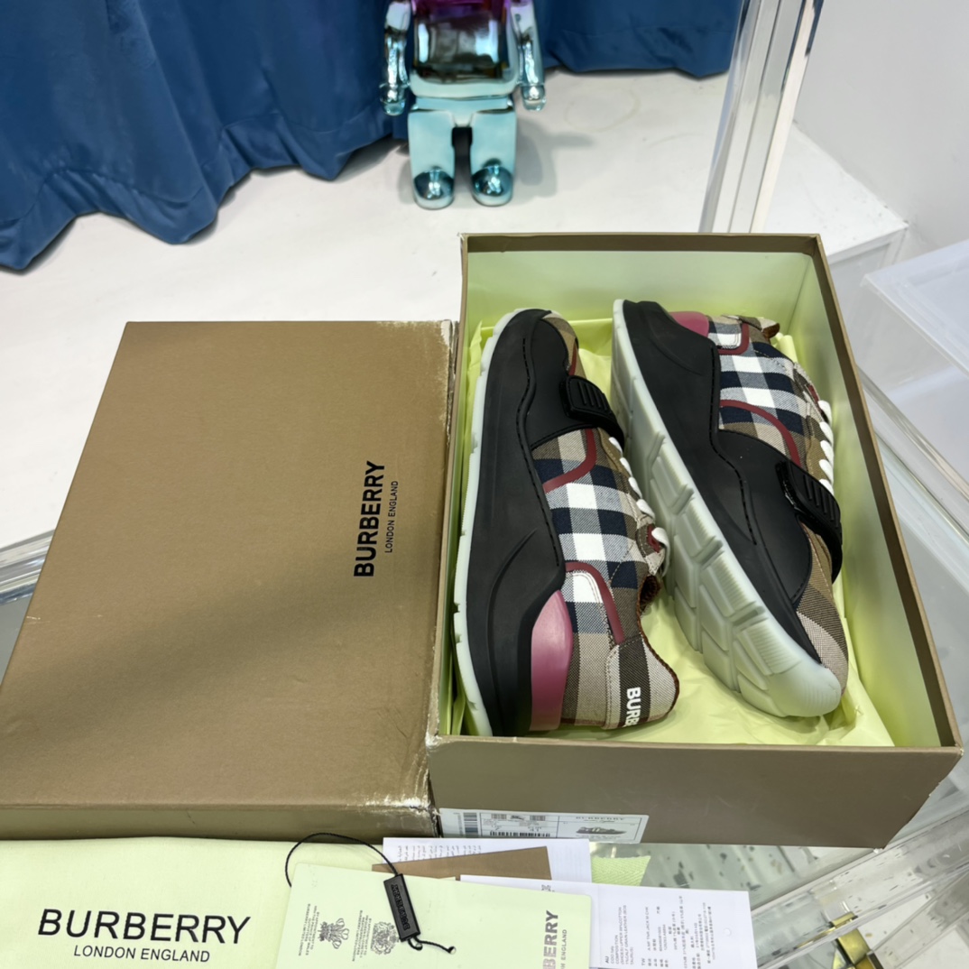 Burberry-Sneaker aus Baumwolle mit Karomuster - EUR FASHION