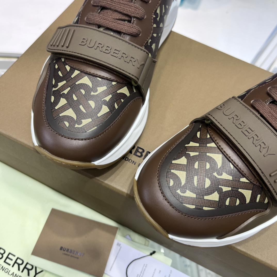 Burberry-Monogramm-Sneaker aus Nylon und Leder - EUR FASHION