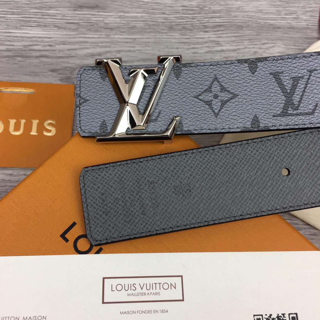 Louis Vuitton LV Pyramide 40 mm wendbar - EUR FASHION