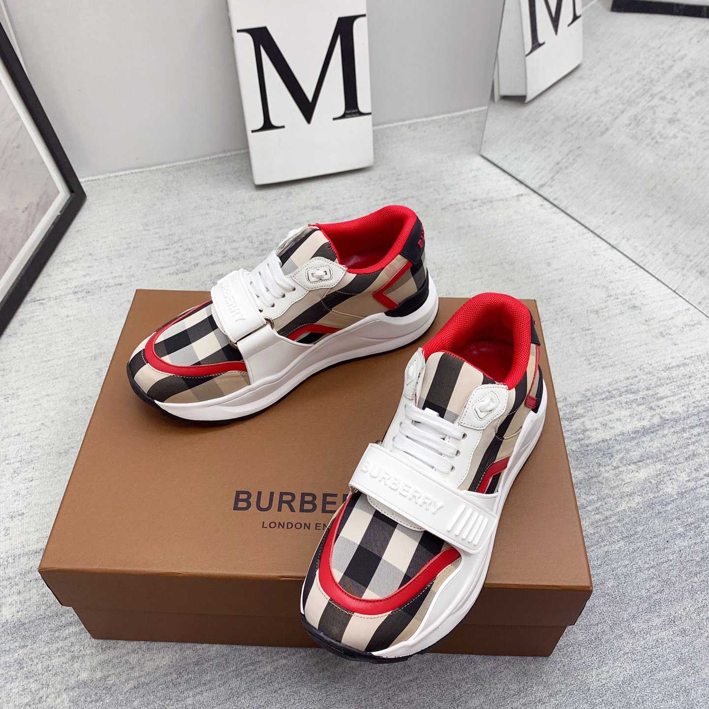 Burberry-Sneaker aus Nylon und Leder mit Karomuster - EUR FASHION