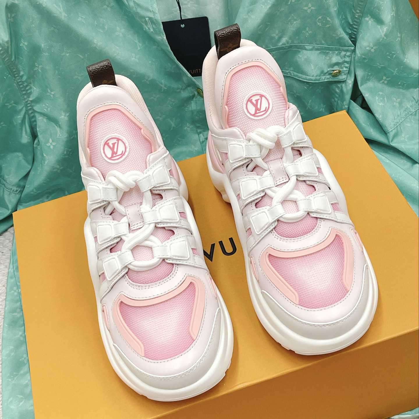 Louis Vuitton LV Archlight Sneaker - EUR FASHION