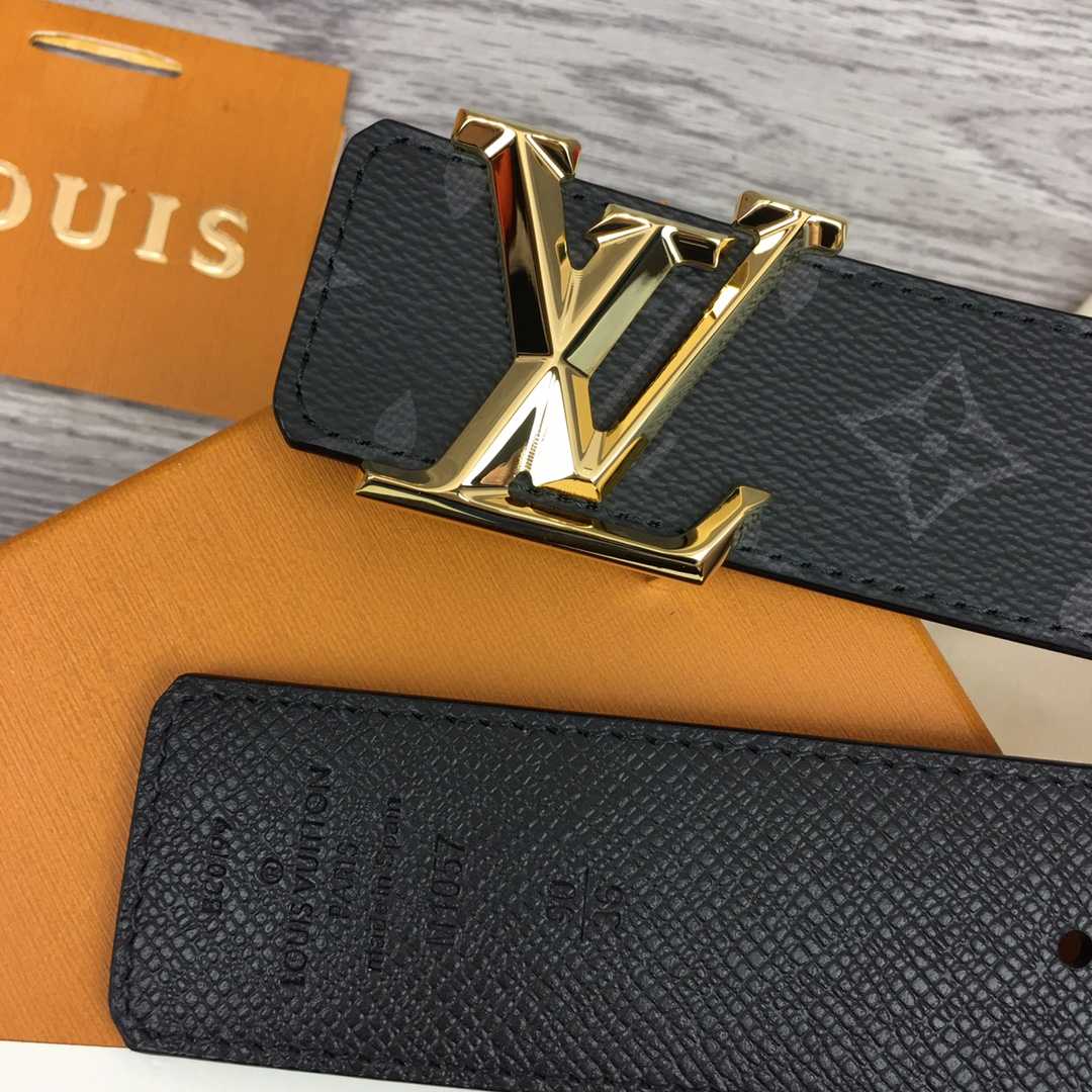 Louis Vuitton LV Pyramide 40 mm wendbar - EUR FASHION