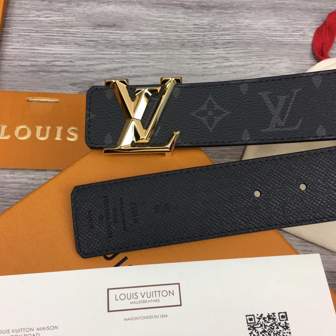 Louis Vuitton LV Pyramide 40 mm wendbar - EUR FASHION