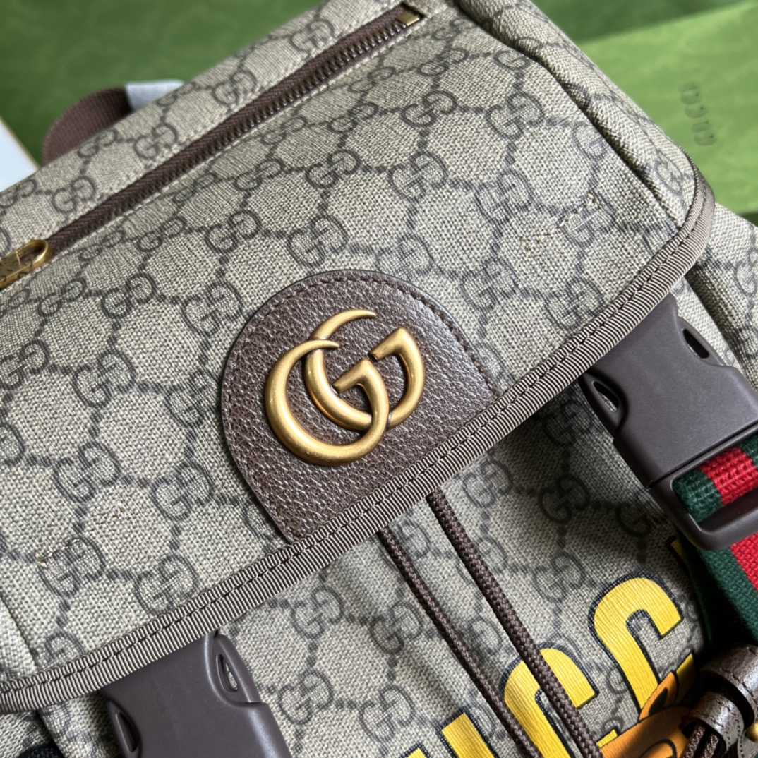 Gucci Skateboard-Rucksack mit Katzenmuster (34–42–16 cm) - EUR FASHION