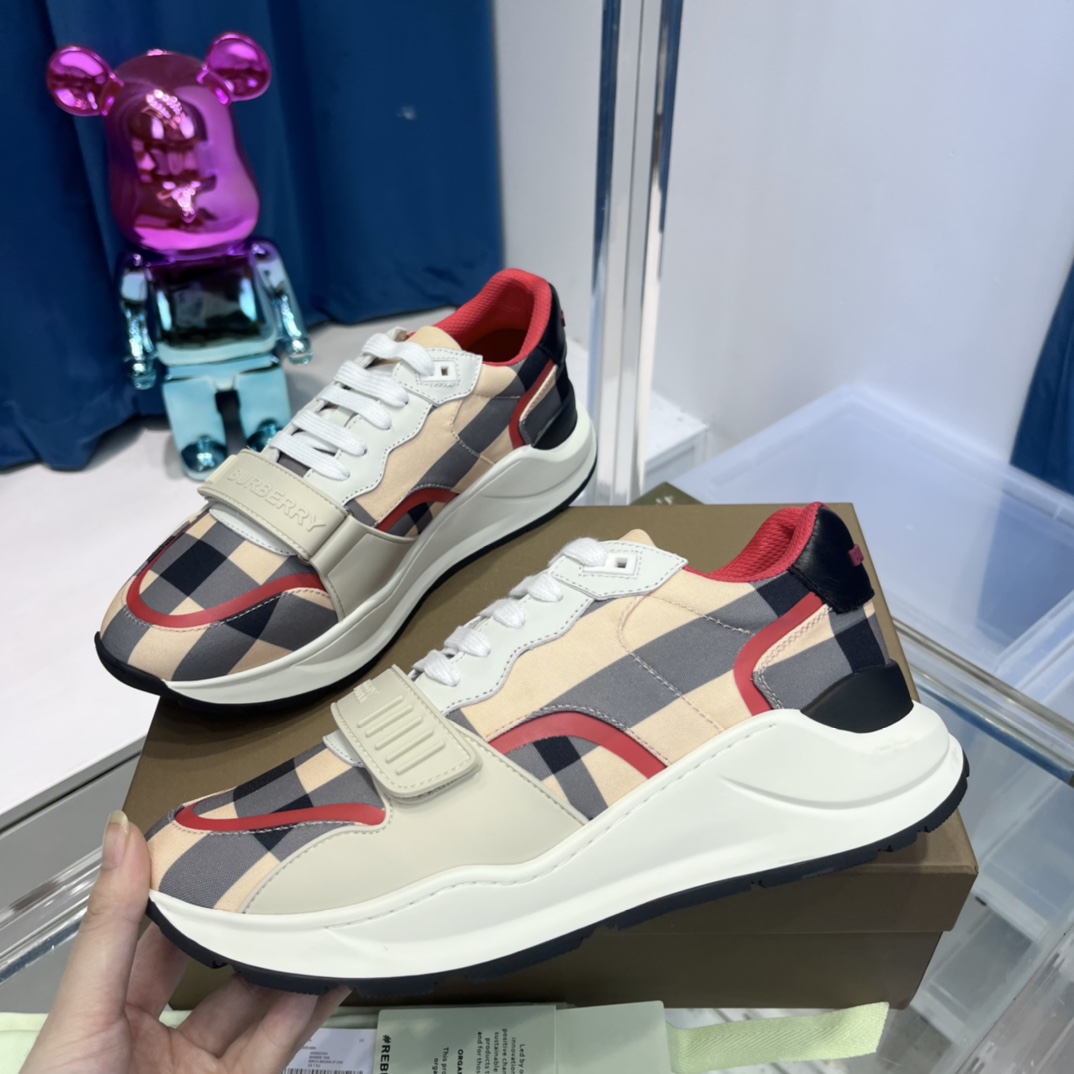 Burberry-Sneaker aus Nylon und Leder mit Karomuster - EUR FASHION