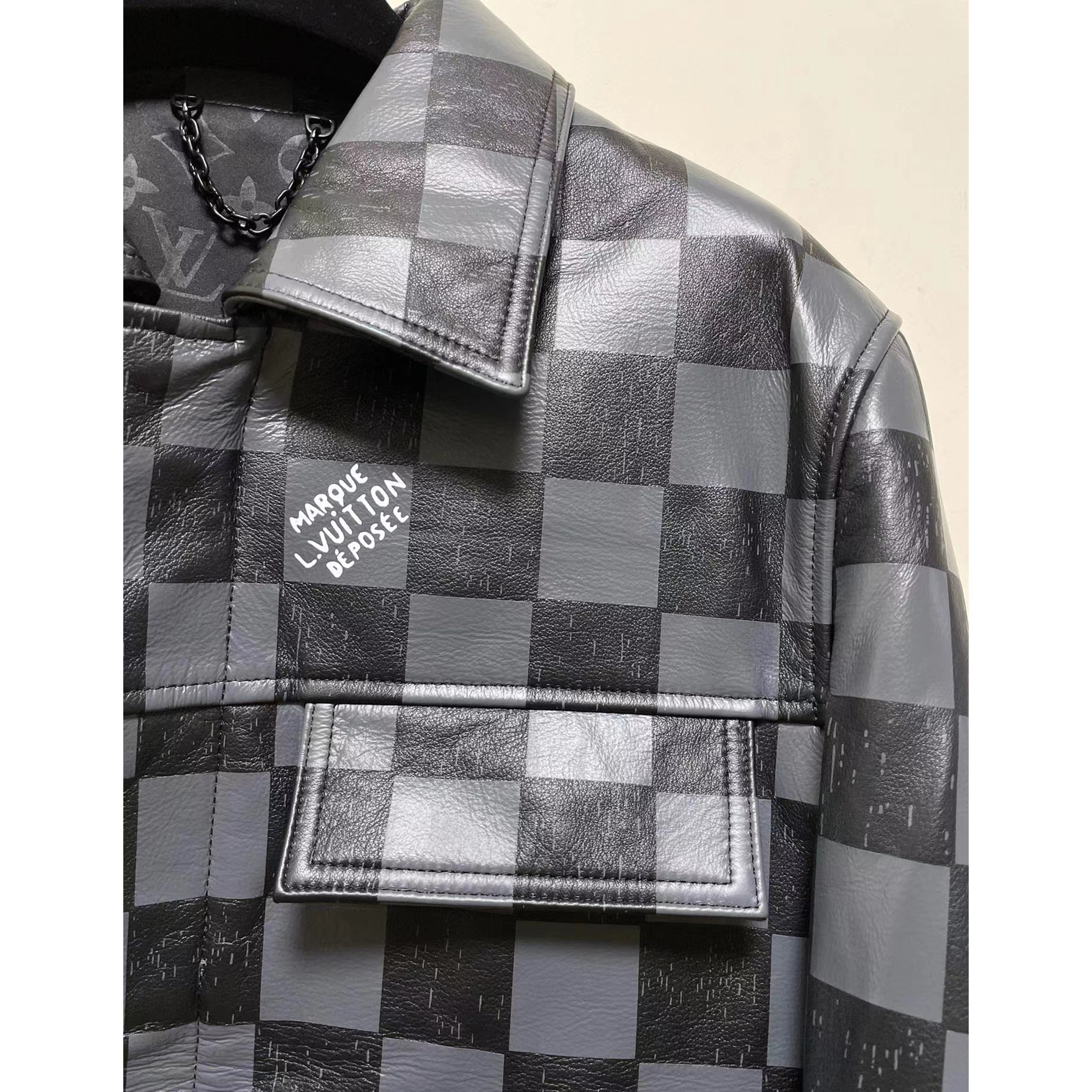 Louis Vuitton Damier Lederjacke 1A9A0W - EUR FASHION