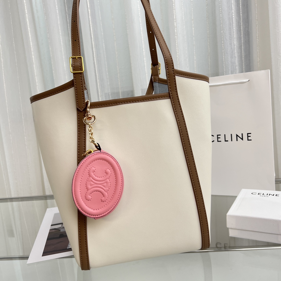 Celine Geldbörse mit Haken Cuir Triomphe aus glattem Kalbsleder - EUR FASHION