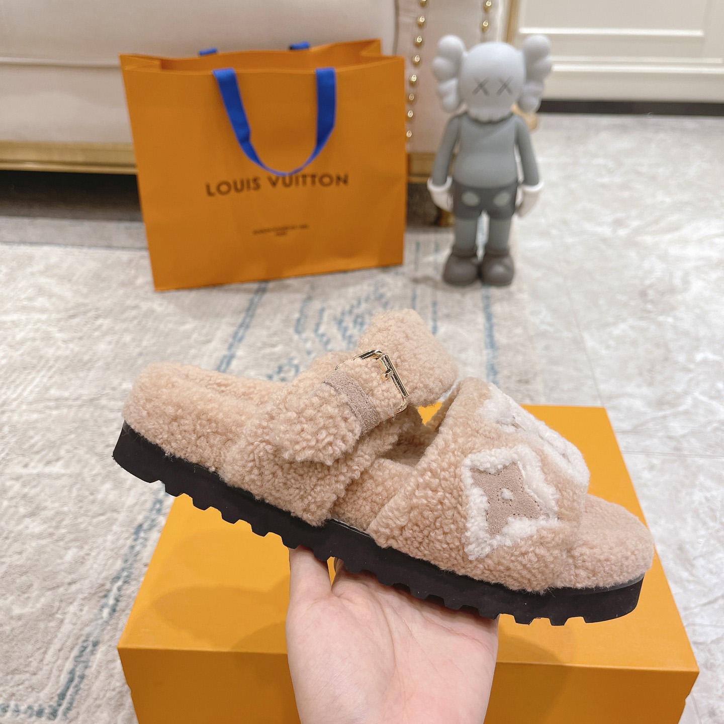 Louis Vuitton Paseo Flat Comfort Mule - EUR FASHION