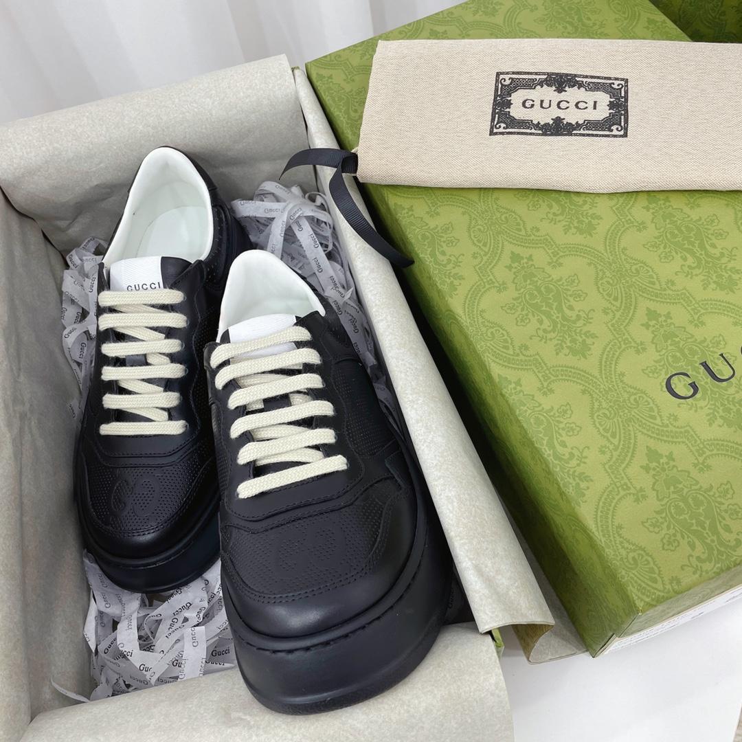Gucci GG geprägter Sneaker - EUR FASHION