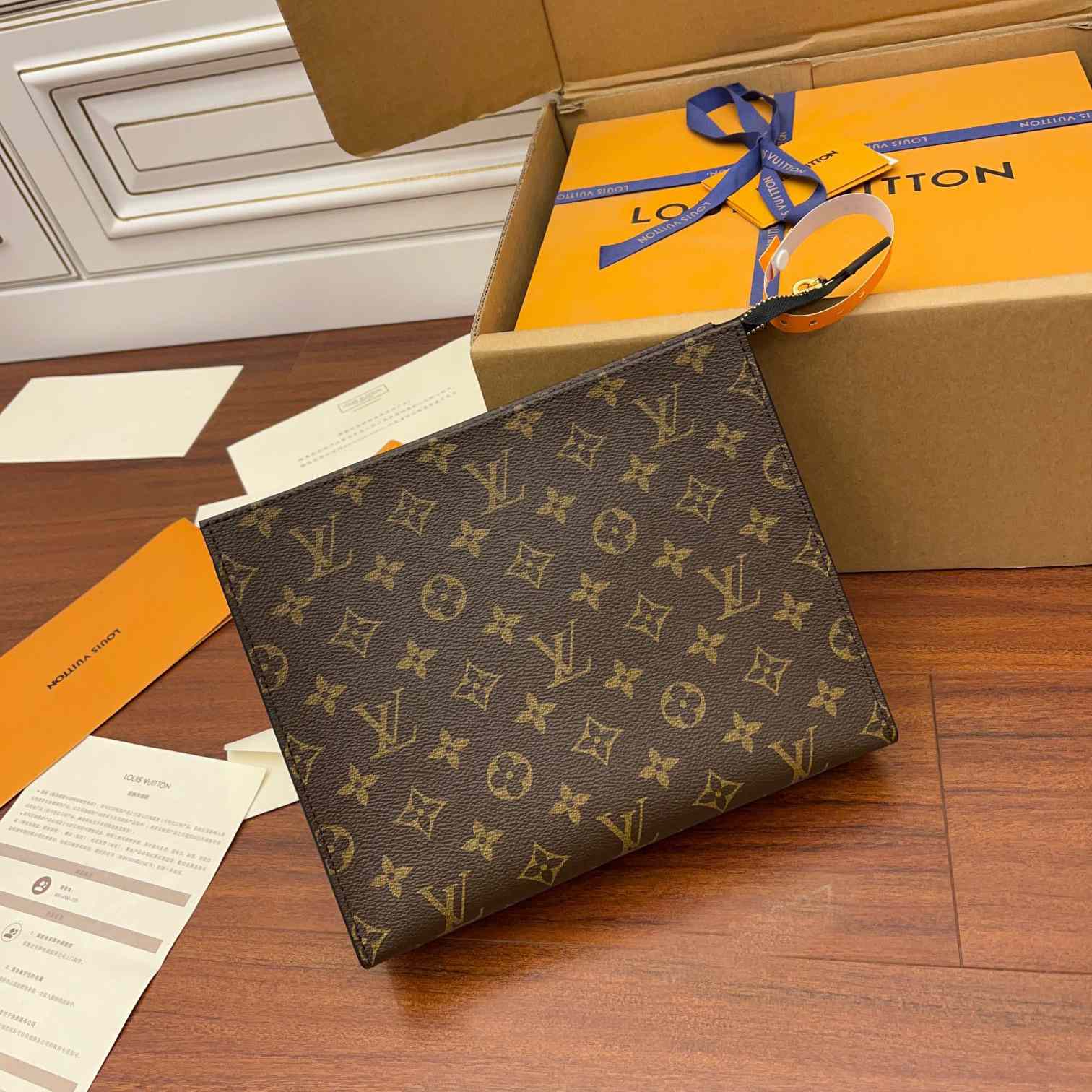 Louis Vuitton Poche Toilette NM(25-20-5,5cm) M46037 - EUR FASHION