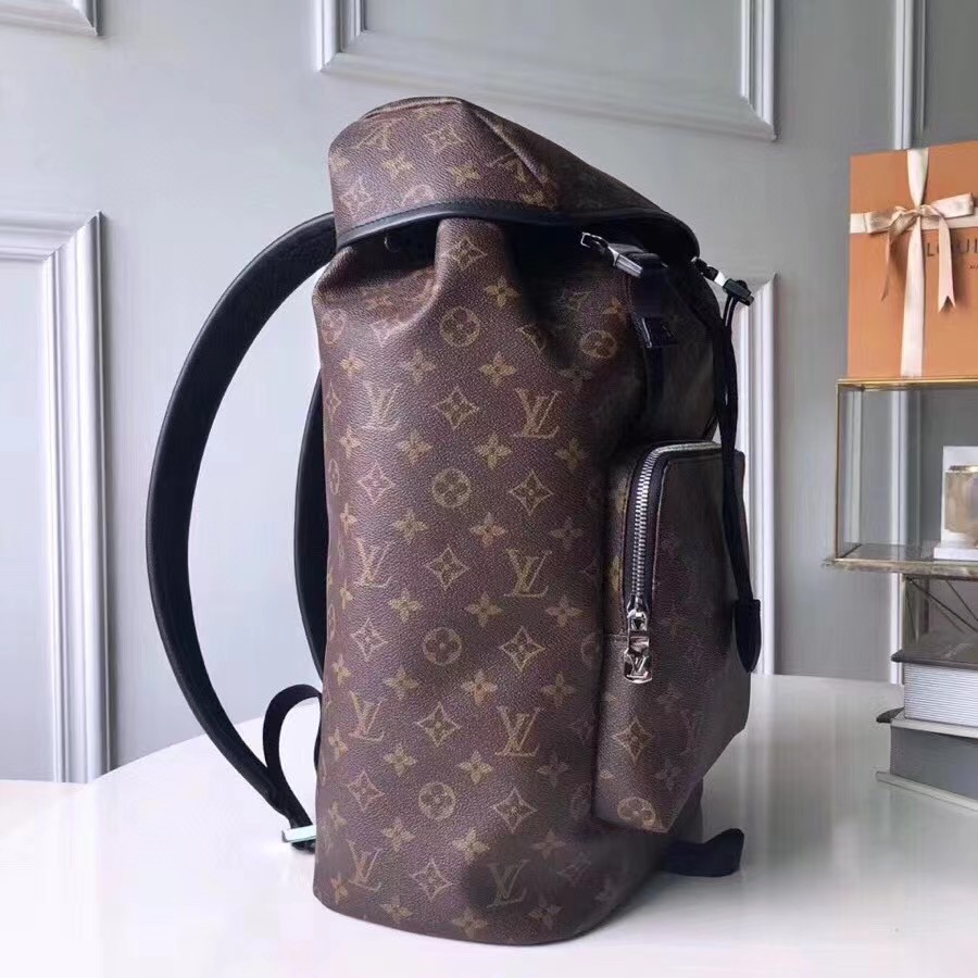 Louis Vuitton Christopher PM (22-44-15 cm) M43735 - EUR FASHION