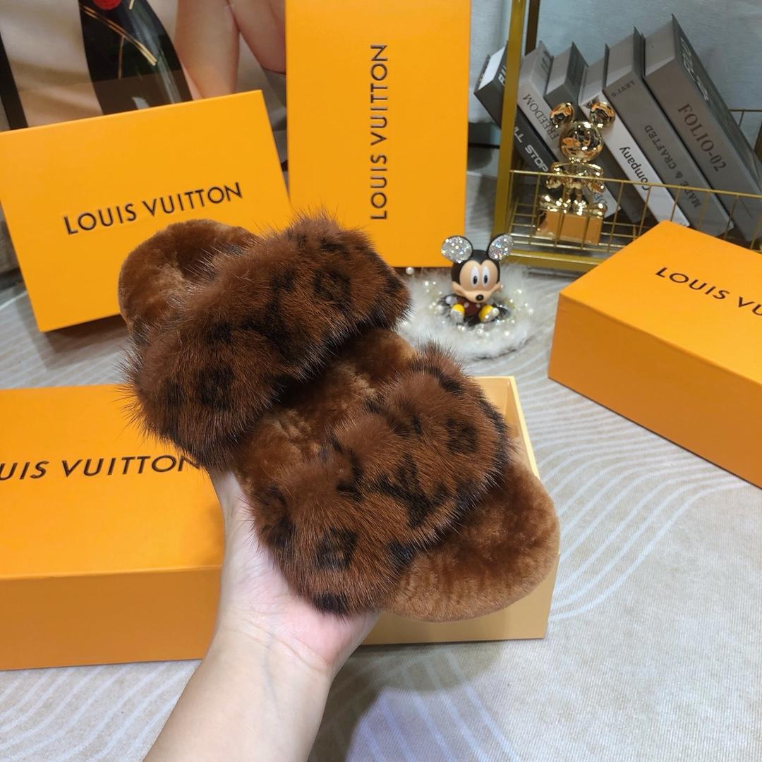 Louis Vuitton Bom Dia Hausschuhe aus Nerzfell - EUR FASHION